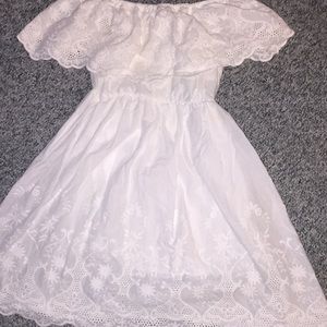 SOLD NWOT Off the shoulder white lace dress!